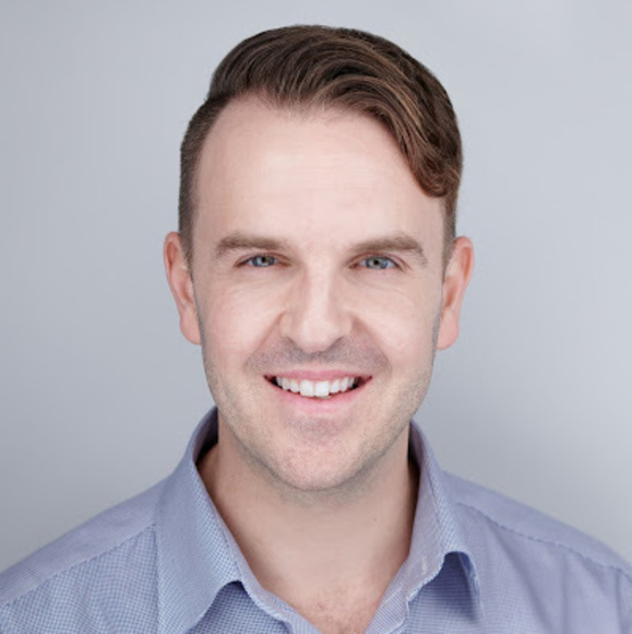 Meet your Posher, Kosta - Picture 1 of 1